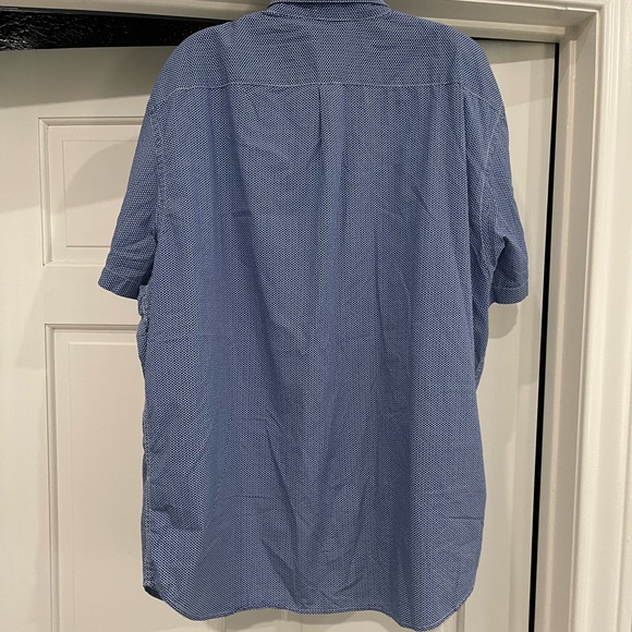 Short Sleeve Shirt - Picture 2 of 8